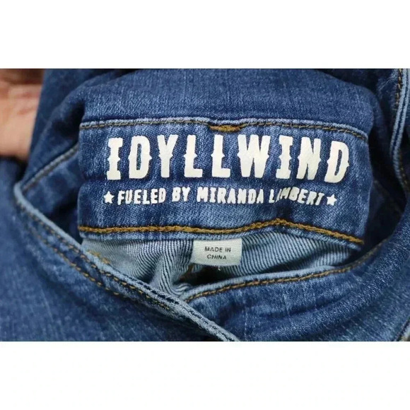 Unavailable - Picture 5 of 9